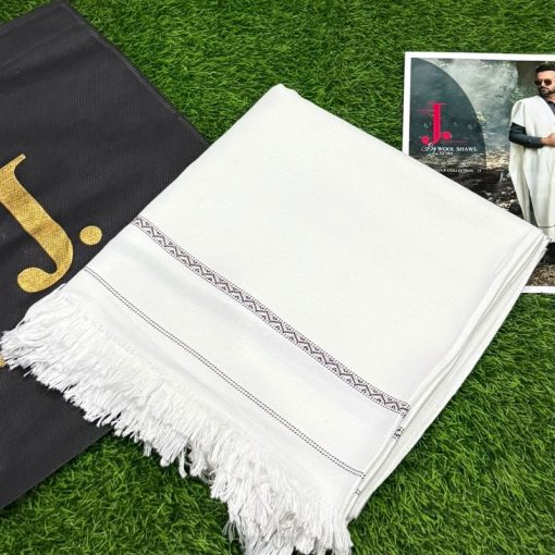 Junaid Jamshed Men’s Classic White Wool Shawl for Winter – Elegant Pakistani Shawl