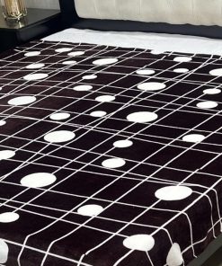 Printed soft fleece blanket suitable for AC room sleeping