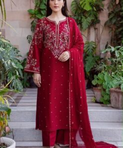 Stylish Women's Pure Lawn Suit with Premium Embroidered Details