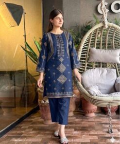 Traditional Pakistani 2 Piece Suit 
