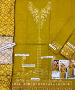 Coordinated dupatta drape and hem embroidery of Urge SK-713 winter dhanak Pakistani ladies collection