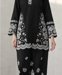 Exclusive Red 2PC Embroidered Sapphire Winter Dhanak Dress featuring traditional Pakistani motifs by Jalwa Store 