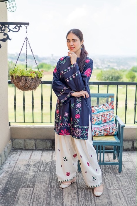 Stylish Navy Pakistani Sapphire Winter Dhanak 2PC Embroidered Wear for cozy winter styling - Jalwa Store Exclusive