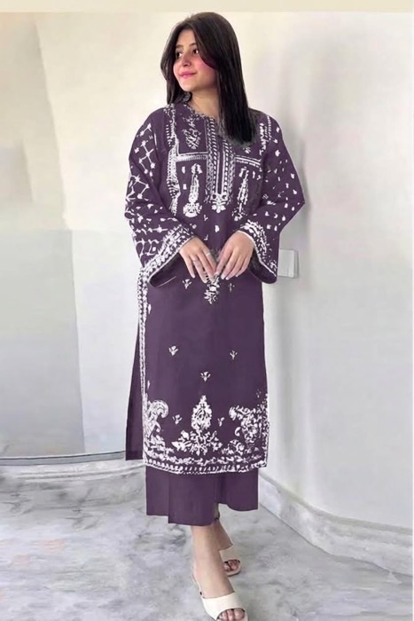 Stylish Burgundy Unstitched Sapphire Winter Dhanak 2PC Embroidered Suit featuring detailed border embroidery - Jalwa Store Exclusive