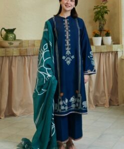 Coordinated dupatta drape and hem embroidery of Hussain Rehar SK-680 winter dhanak Pakistani ladies collection