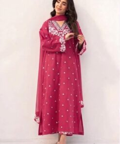 Front shirt and printed daman of Kokum SK-669 winter dhanak unstitched 3 piece winter suit at Jalwa Store