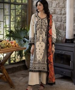 Coordinated dupatta drape and hem embroidery of Garnet SK-666 winter dhanak Pakistani ladies collection