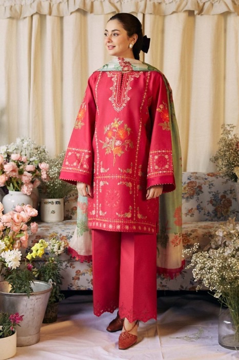 Matching woven winter shawl and trouser fabric of Mohagni SK-218 winter dhanak Pakistani ladies collection