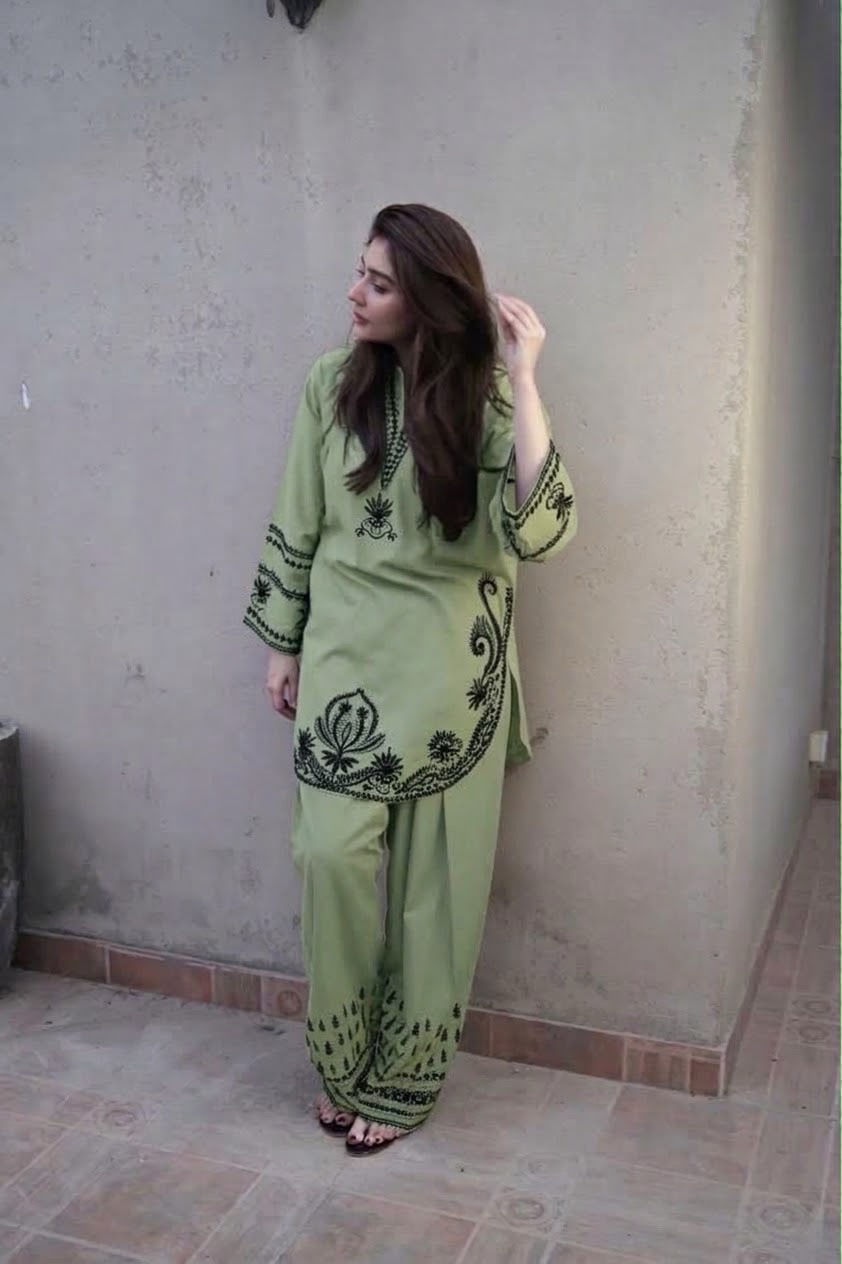 Authentic Mustard Pakistani Sapphire Winter Dhanak 2PC Embroidered Wear featuring detailed border embroidery by Jalwa Store