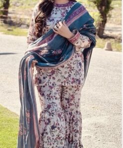 Fuchsia Ethnic Print Women Warm Winter Fabric 3 PC Unstitched for Winter Season in Pakistan