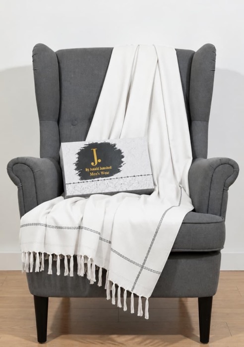 Traditional men's wool shawl for formal events and prayers